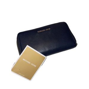Used wallet (color:navy blue)